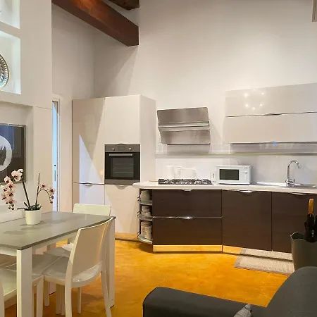 Lägenhet Vittoria Serene - Heart Of Venedig