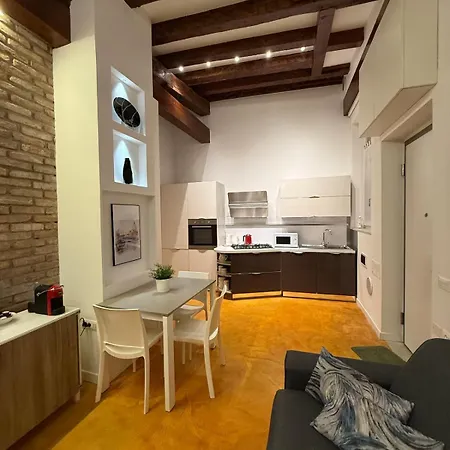 Apartment Ca' Vittoria Serene - Heart Of Venedig