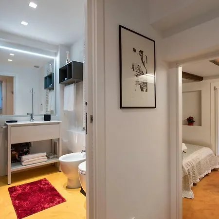 Vittoria Serene - Heart Of *