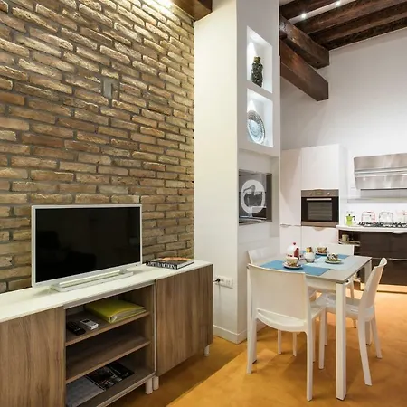 Lägenhet Vittoria Serene - Heart Of